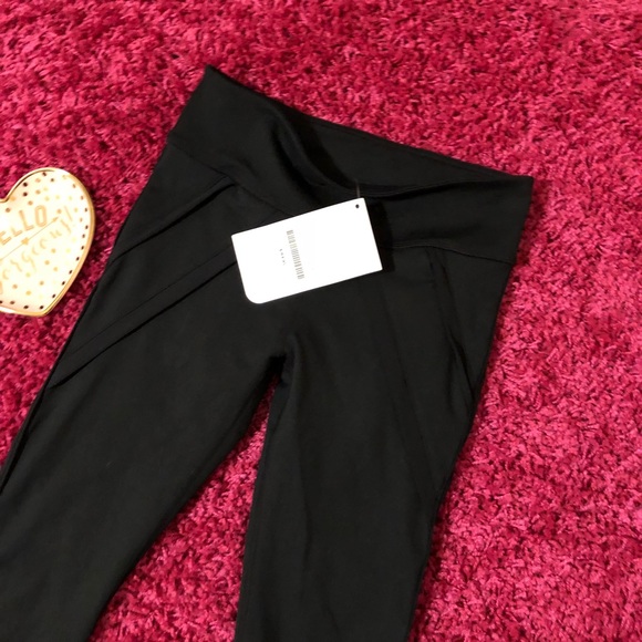 Fabletics Barcelona leggings/ - Picture 3 of 8